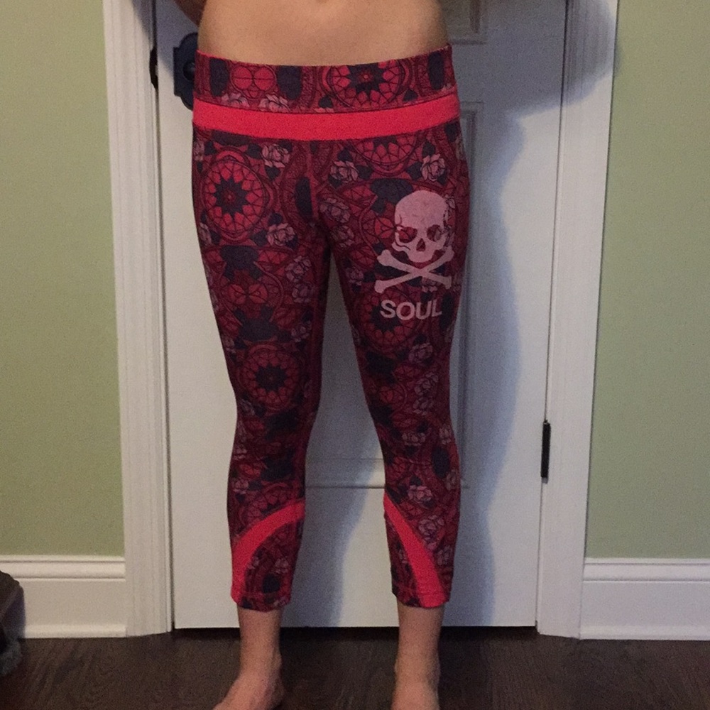Athletic pants